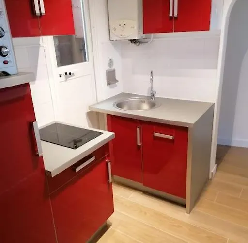 Appartement Joli T2 Renove A 100m De Monaco *